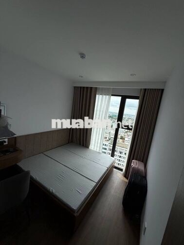 2-BEDROOM APARTMENT FOR RENT IN VISTA RESIDENCE