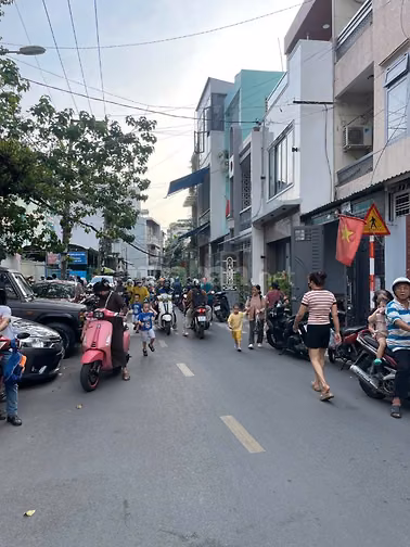 Chính chủ cho thuê Phòng trọ (CHDV) Hẻm đường Nguyễn Văn Công