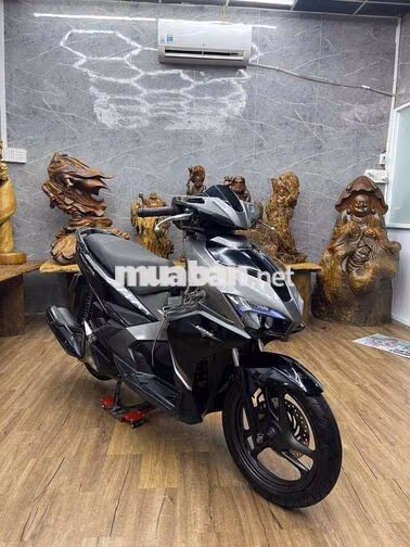 Honda Airblade dàn áo đẹp, máy bao zin. odo 38k