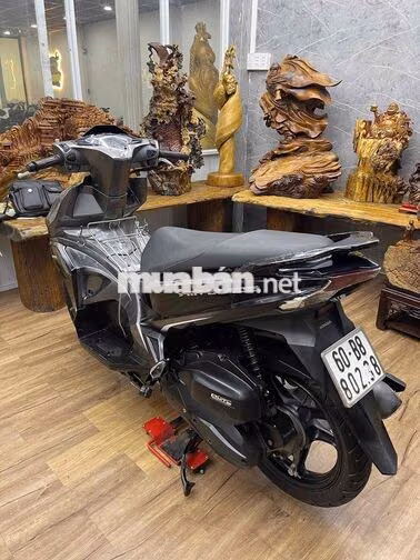Honda Airblade dàn áo đẹp, máy bao zin. odo 38k