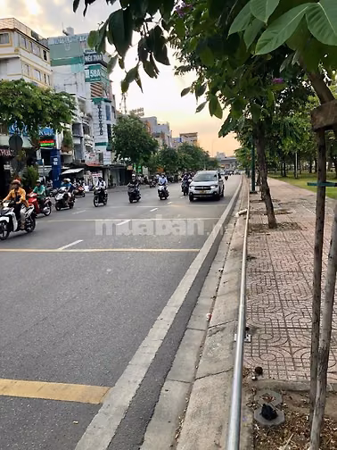 CHÍNH CHỦ BÁN NHÀ MẶT TIỀN BẠCH ĐẰNG GẦN SÂN BAY TÂN SƠN NHẤT, 4X16M