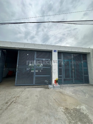 Cần bán hoặc thuê nhà + kho hoặc kết hợp mở quán ăn sân vườn, 5,500m2