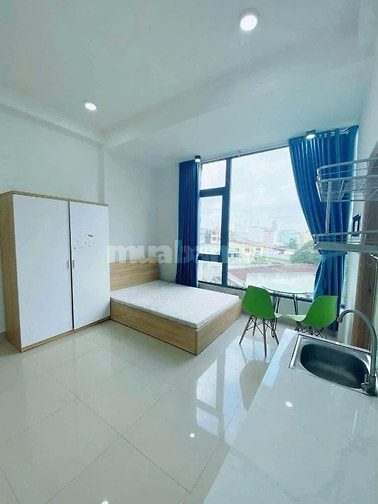 Siêu phẩm mặt tiền gần Hoàng Diệu 2, ngã 4 Thủ Đức, Đẩy đủ nội thất