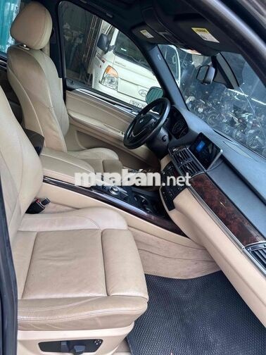 BMW X5 SUV Đen 129953 km