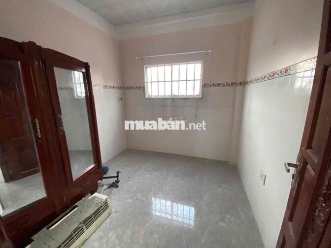 Cho thuê mặt bằng thông suốt, gần chợ, Siêu Thị , trường học