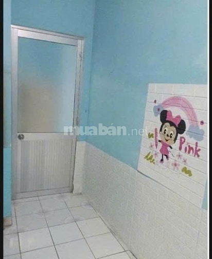 Cho thuê nhà cấp 4 nguyên căn. Diện tích 80 m2, có 2 phòng ngủ