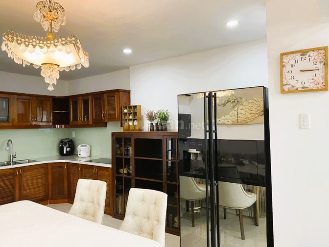 Penthouse New Saigon 300m2 bán nhanh giá 7,6 tỷ
