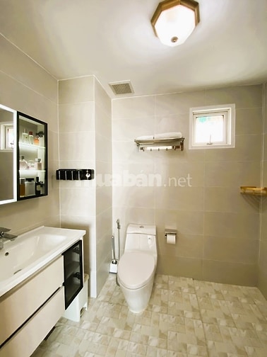 Penthouse New Saigon 300m2 bán nhanh giá 7,6 tỷ