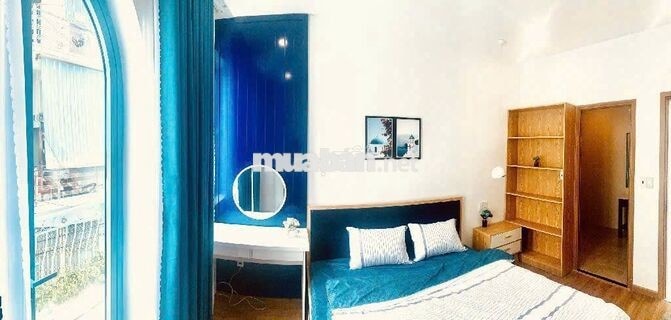NHÀ NGUYÊN CĂN 4PN FULL NỘI THẤT - TRUNG TÂM GẦN SÂN BAY - SÂN ĐỖ Ô TÔ