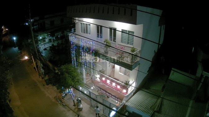 Cho thuê nhà làm văn phòng, chuỗi bán lẻ,nhà thuốc, TTNNgữ...