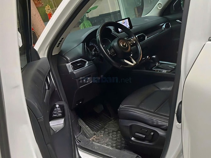 Gia đình xuất cảnh cần bán xe Mazda CX-5 bản 2.0 SX 2020