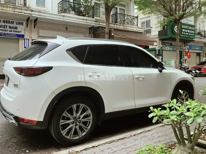 Gia đình xuất cảnh cần bán xe Mazda CX-5 bản 2.0 SX 2020