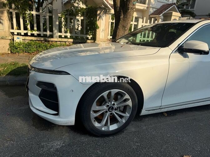 Vinfast LuxA Tiêu Chuẩn 2022 Trắng