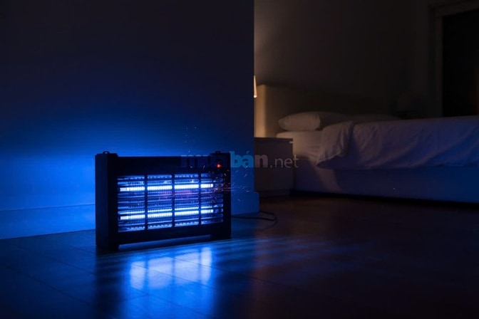 Đèn diệt côn trùng, ruỗi muỗi LUMI-20W
