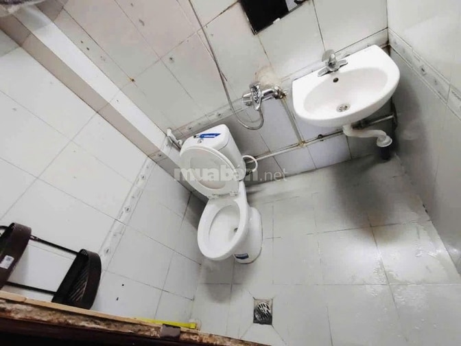 Cho thuê nhà riêng gồm 3 ngủ Khu Phố Trần Hưng Đạo, Hoàn Kiếm