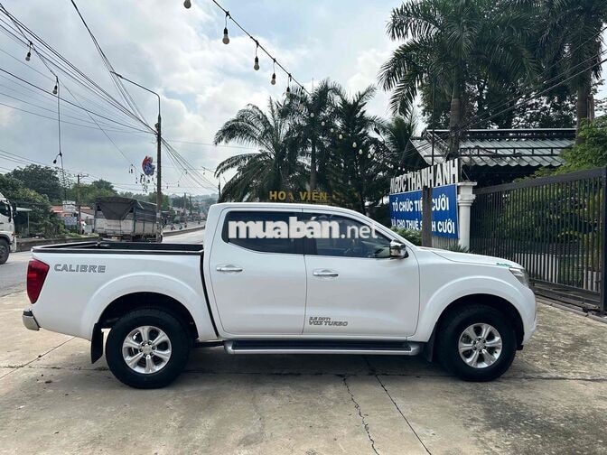 Nissan Navara EL AT 2017 Trắng Tự động