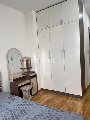 chung cư Nguyễn Ngọc Phương, BT, 2p ngủ, 2wc, full nội thất, 12triệu