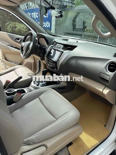 Nissan Navara EL AT 2017 Trắng Tự động