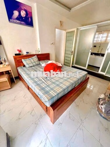NHÀ  GIÁ TỐT  . HẺM  3.5M . KHU VỰC QUẬN  6