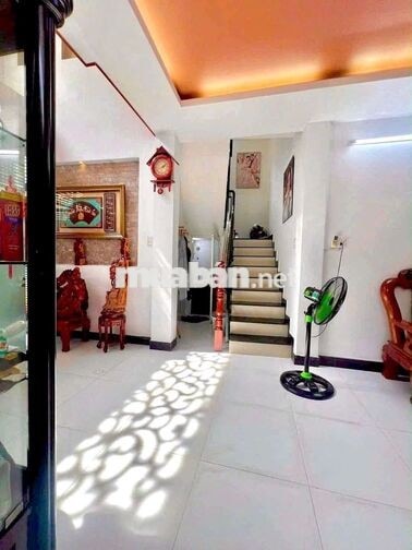 NHÀ  GIÁ TỐT  . HẺM  3.5M . KHU VỰC QUẬN  6