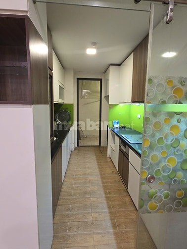 Cho thuê căn hộ 3PN CC Gelexia 885 Tam Trinh