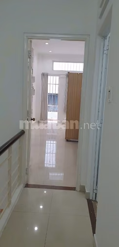 Bán Nhà Hẻm Nguyễn Thị Minh Khai Quận 3 Gần CV Tao Đàn, Ga Metro Số 2