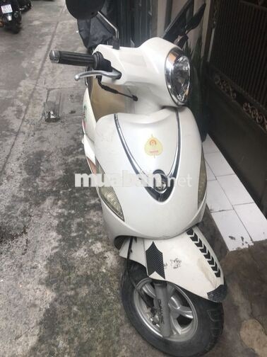 SYM Trắng Cần sửa chữa