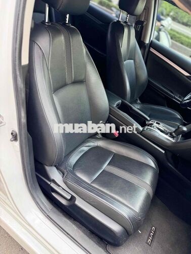Honda Civic Trắng Số tự động 5 chỗ Xăng