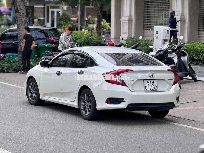 Honda Civic Trắng Số tự động 5 chỗ Xăng
