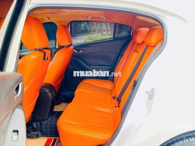 Mazda Mazda 3 2015 Trắng Số tự động