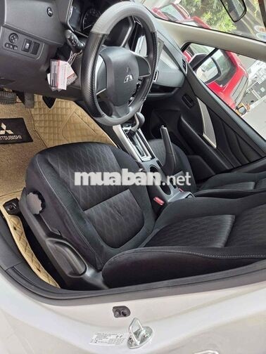 Toyota Hà Đông bán Xpander AT 2025 Trắng 15000 km