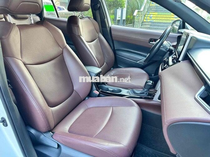 Toyoya Hà Đông bán Corrola Cross 1.8G- 2022 3,3vkm