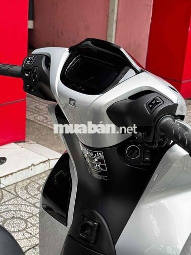 Honda SH 160i ABS 2026 Bạc poscher