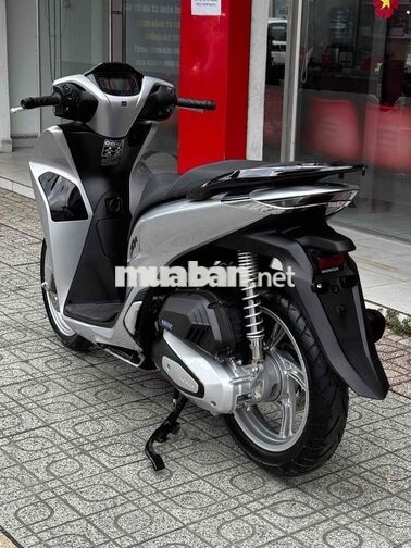 Honda SH 160i ABS 2026 Bạc poscher