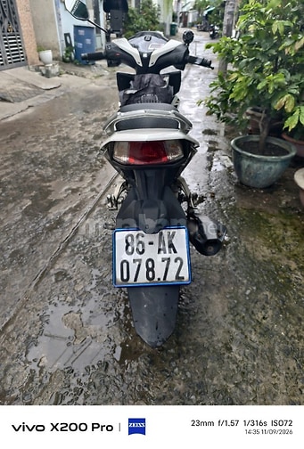 Bán winner v1 2019 trắng đen odo 38.000