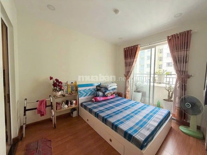Chung cư Hoa Sứ, P7, PN: 75m2, đầy đủ NT, 2PN, 12triệu