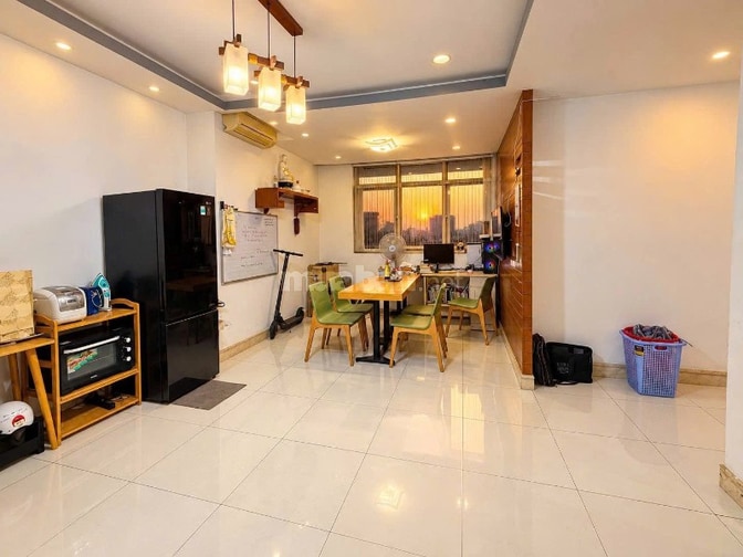 Chính chủ bán căn hộ Screc Tower Q3 - 101m2 - 3pn 2wc - giá 5,75 tỷ