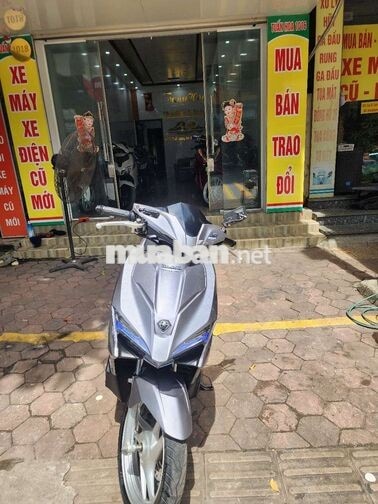 Honda Air Blade Xám