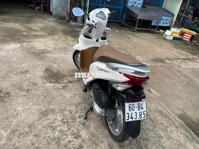 Honda Vision Trắng