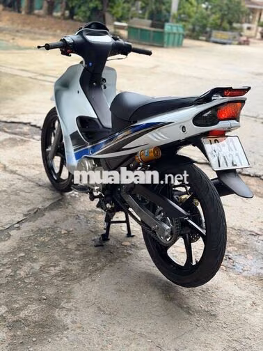 Yamaha Ya cá mập Trắng Mới 100%