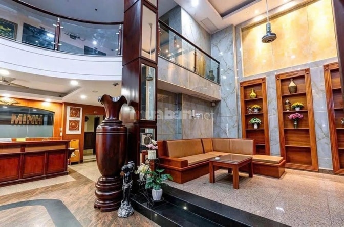 KHÁCH SẠN KHU SÂN BAY ĐỆ NHẤT Q. TÂN BÌNH DT:12mx20m hầm 9 TẦNG