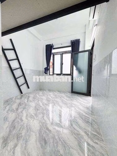 PHÒNG RỘNG GIÁ RẺ SÁT BÊN ĐẠI HỌC GIA ĐỊNH