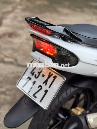 Yamaha Ya cá mập Trắng Mới 100%