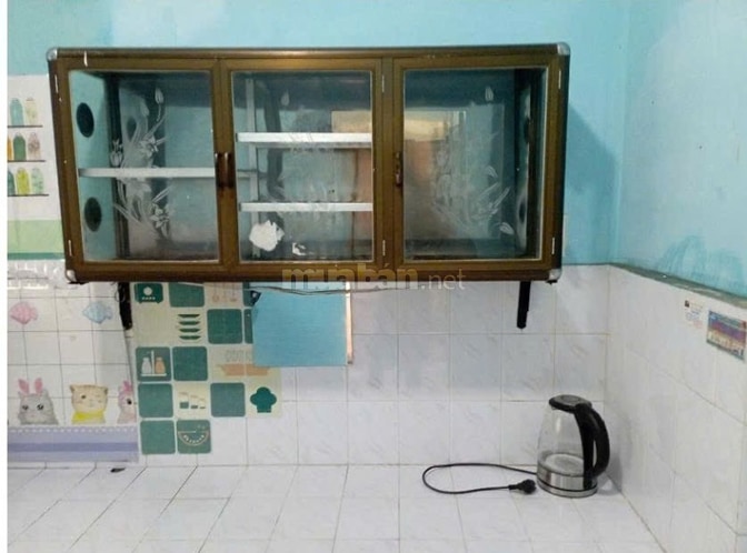 Cho thuê nhà cấp 4 nguyên căn. Diện tích 80 m2, có 2 phòng ngủ