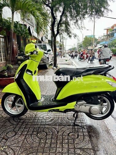Yamaha Grande Xanh chuối 2024