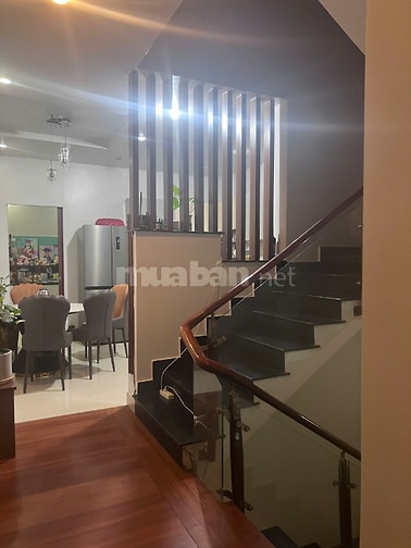 BÁN NHÀ LA SƠN PHU TỬ ĐÀ LẠT  GIÁ 15 TỶ  ĐANG CHO THUÊ 30 TRIỆU