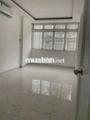 NHÀ 2 PHÒNG MÁY LẠNH HẺM 6M NGUYỄN CHÍ THANH