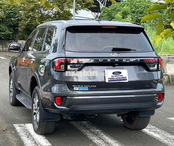 Everest 2022 Xe Qua Sử Dụng Chính Hãng Ford