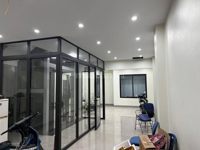 Cửa hàng T1 MP Trần Đại Nghĩa, 16 triệu, 55 m2 riêng biệt, MT 4.6m
