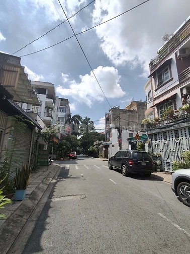 Bán nhà hẻm 10m Nguyễn Quý Anh 5 x 17m giá 9,2 tỷ 